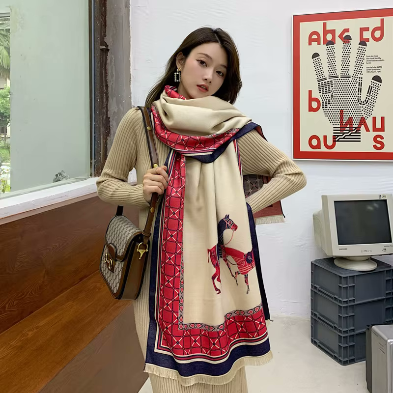 BRANDON Horse Design, Cashmere Blend Pashmina/Shawl - 180 x 65 cms