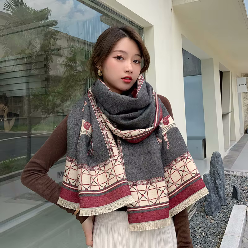 BRANDON Horse Design, Cashmere Blend Pashmina/Shawl - 180 x 65 cms