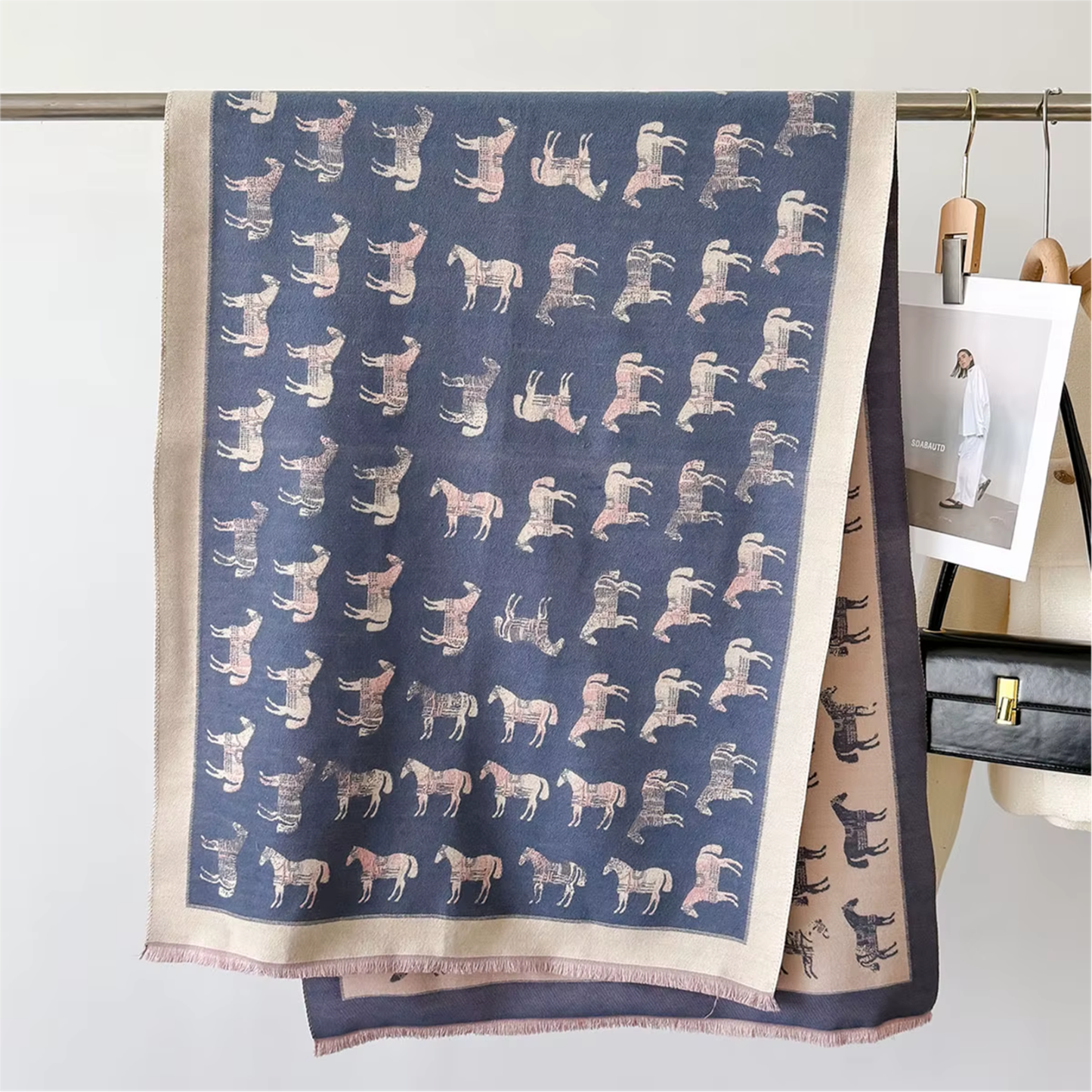 AMY Horse design, Cashmere Blend Pashmina/Shawl - 180 x 65 cms