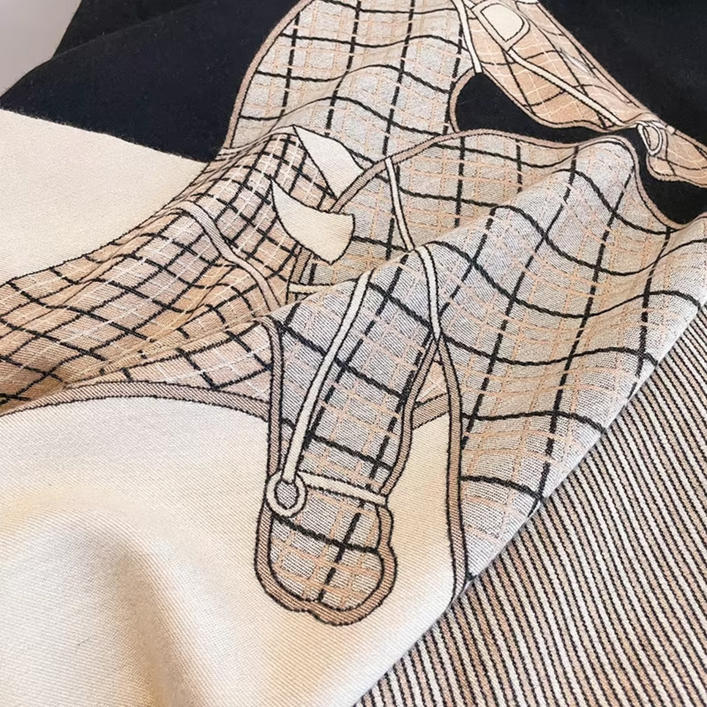 BOYD Horse design, Cashmere Blend Pashmina/Shawl - 180 x 65 cms