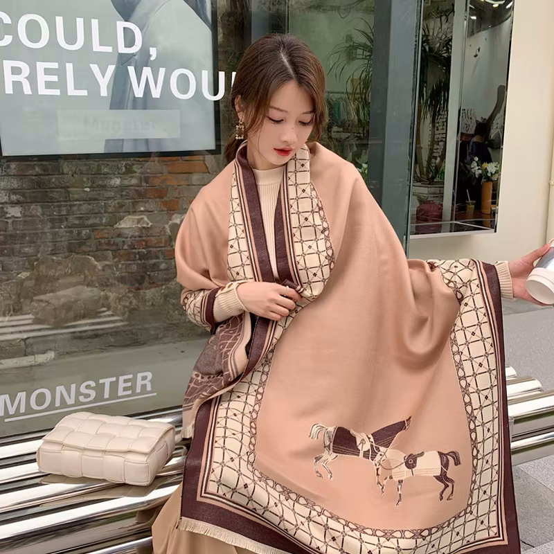 BRANDON Horse Design, Cashmere Blend Pashmina/Shawl - 180 x 65 cms
