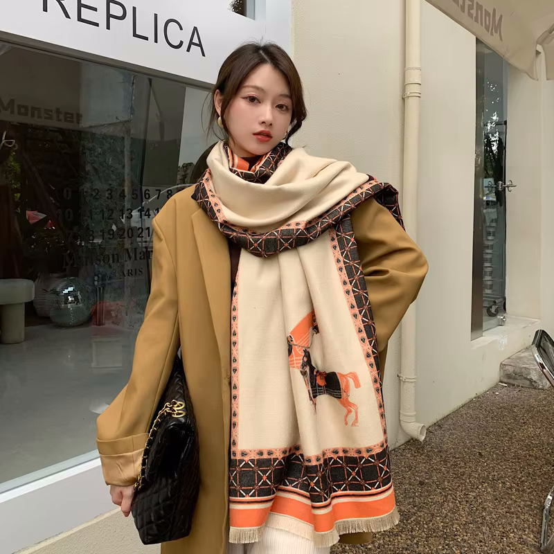 BRANDON Horse Design, Cashmere Blend Pashmina/Shawl - 180 x 65 cms