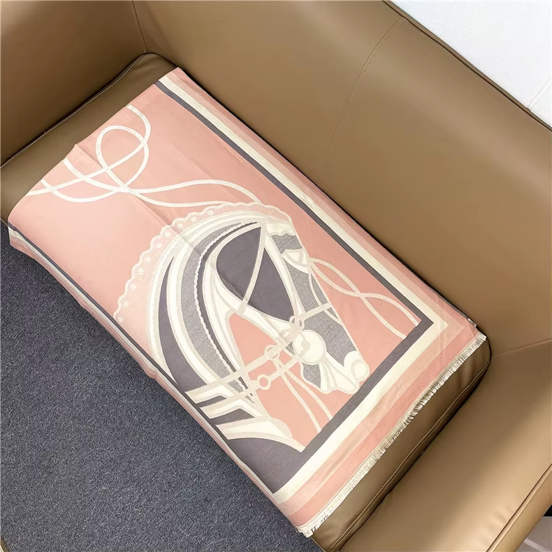 GILDA Horse Design, Cashmere Blend, Pashmina/Shawl 180 x 65 cms