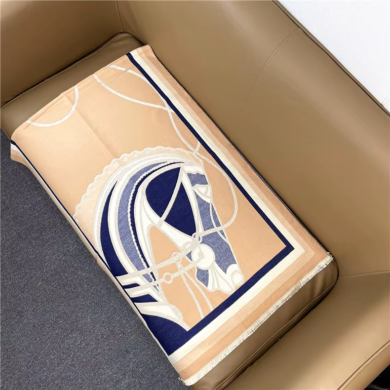 GILDA Horse Design, Cashmere Blend, Pashmina/Shawl 180 x 65 cms