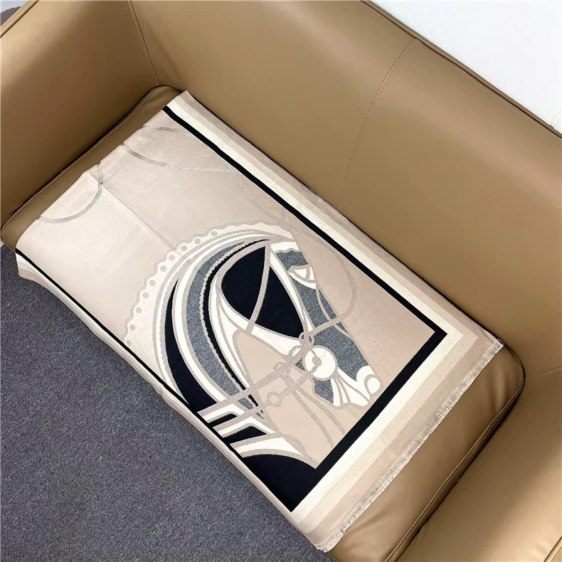 GILDA Horse Design, Cashmere Blend, Pashmina/Shawl 180 x 65 cms