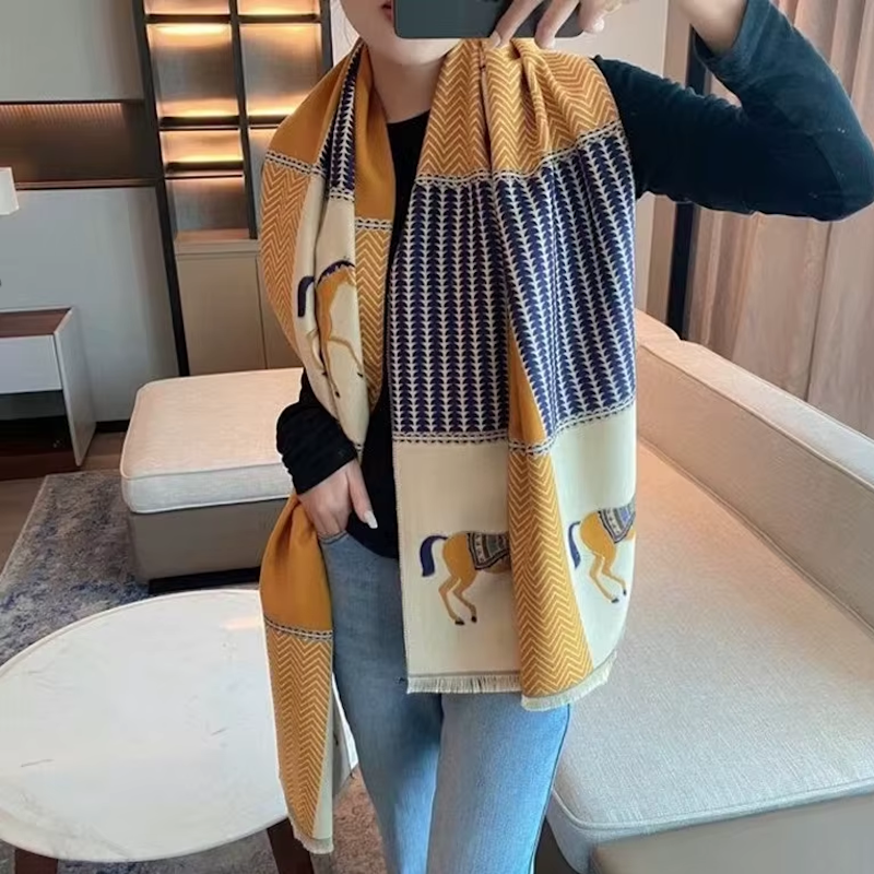 QUINN Horse Design Cashmere Blend Pashmina/Shawl - 180 x 65 cms
