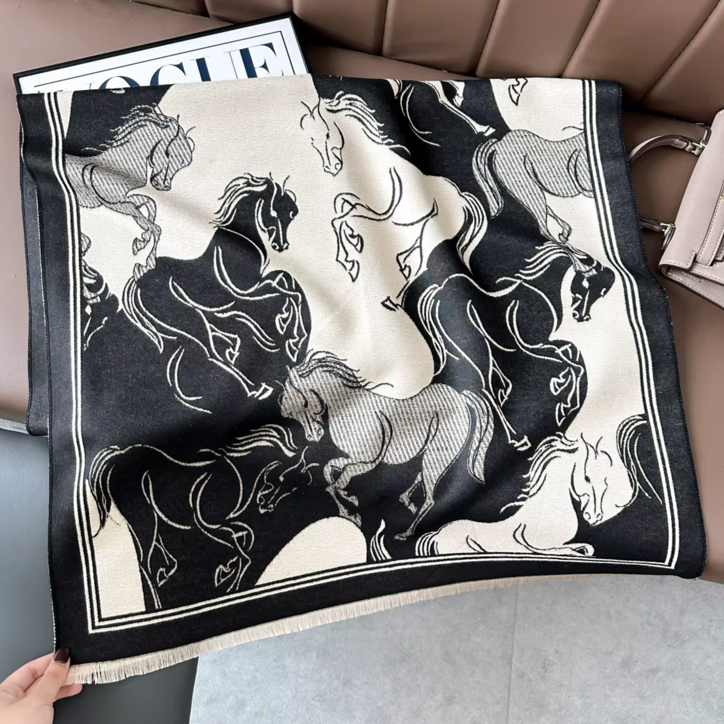 MELISSA Horse design, Cashmere Blend Pashmina/Shawl - 180 x 65 cms