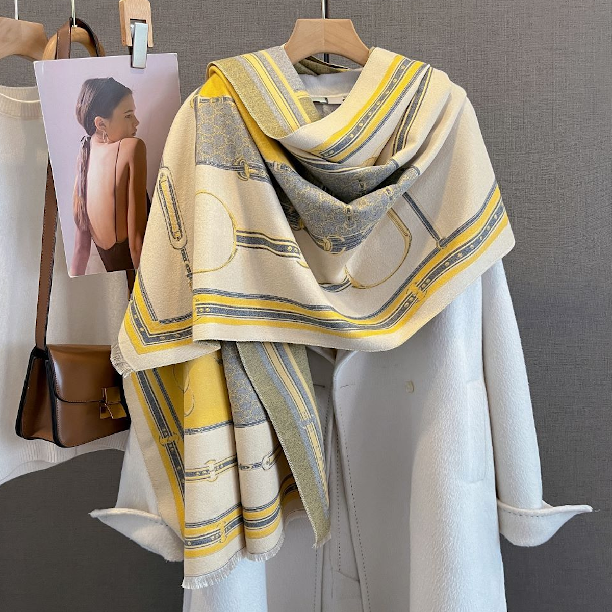 PERRON Equestrian Pashmina Scarf | Horse Design Shawl 180 × 65 cm