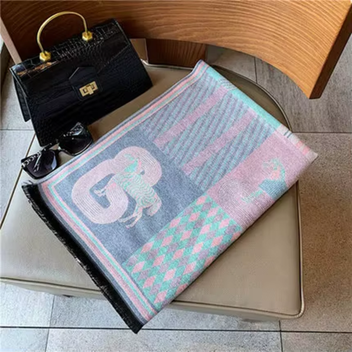 SEVILLE Horse Design Cashmere Blend Pashmina/Shawl - 180 x 65 cms