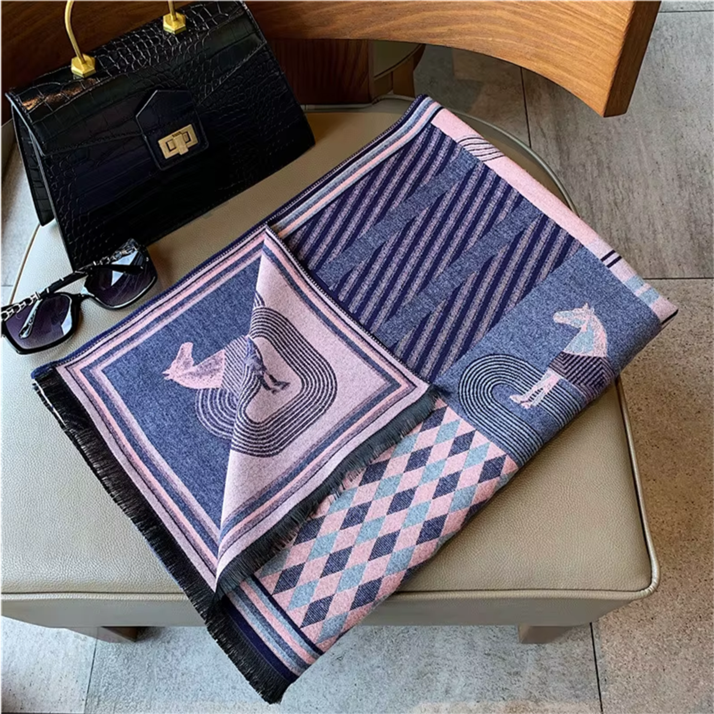 SEVILLE Horse Design Cashmere Blend Pashmina/Shawl - 180 x 65 cms